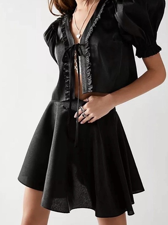 Selkie Dresses & Skirts - Free People Selkie Paper Doll Black Skirt (mix35)